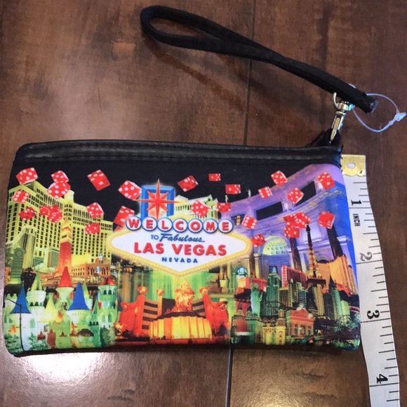 NEW Welcome to Fabulous Vegas Nevada Wristlet - Picture 9 of 9